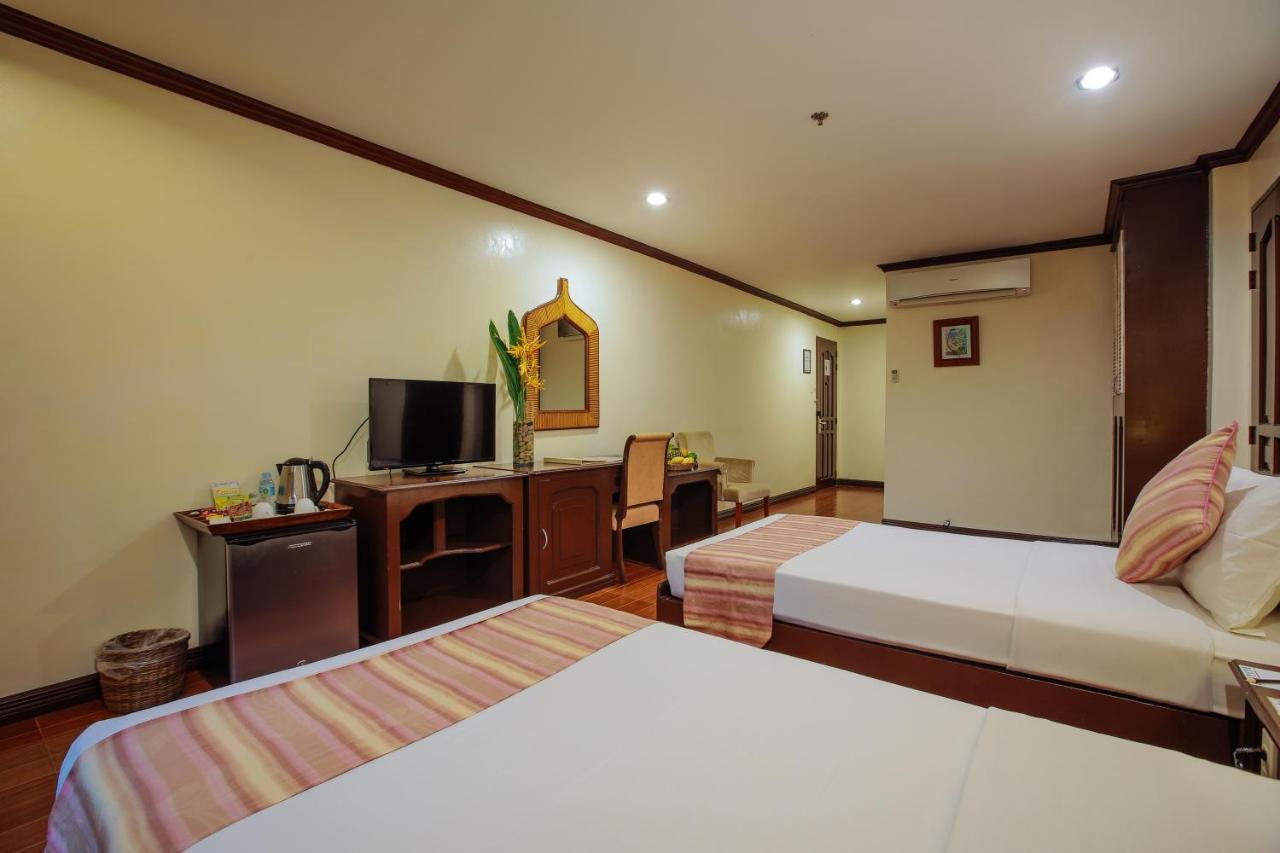 Paradise Garden Hotel And Convention Center Boracay Powered By Aston Manoc-Manoc Екстериор снимка