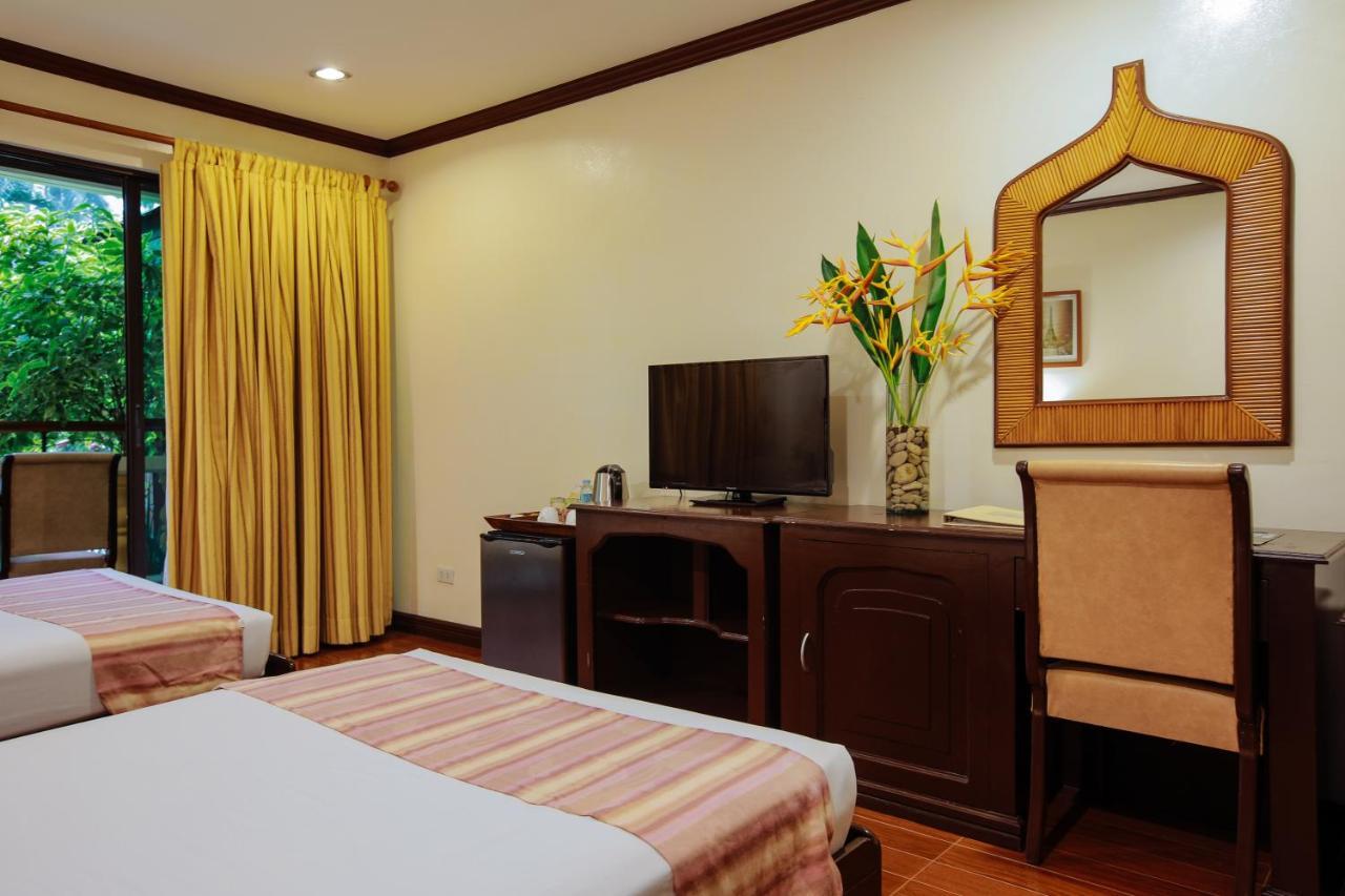 Paradise Garden Hotel And Convention Center Boracay Powered By Aston Manoc-Manoc Екстериор снимка