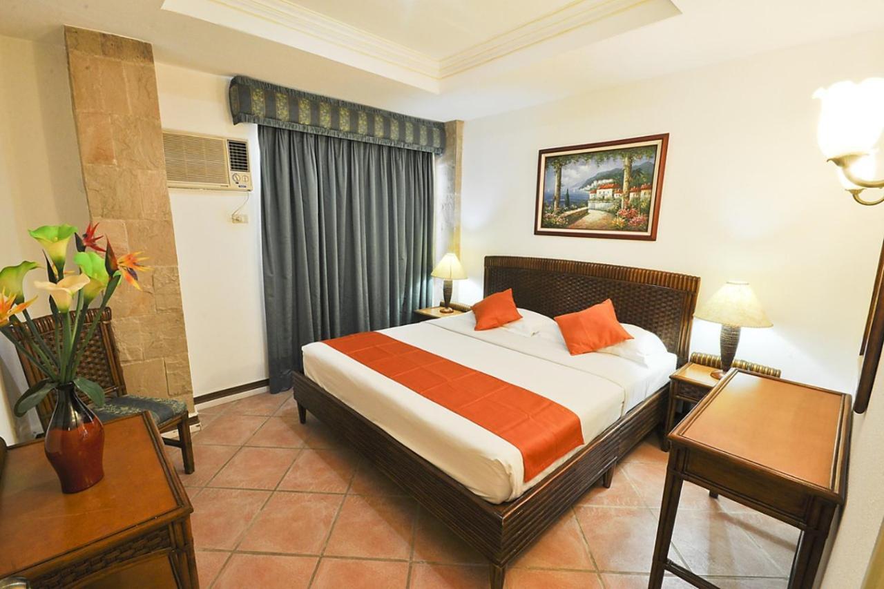 Paradise Garden Hotel And Convention Center Boracay Powered By Aston Manoc-Manoc Екстериор снимка